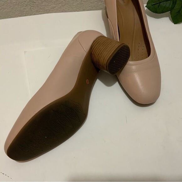Clark’s unstructured Blush Pink Heel size 8.5 / 39.5 - Picture 7 of 10